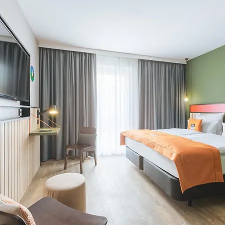 - The Niu, Amity By Ihg Hotel Potsdam