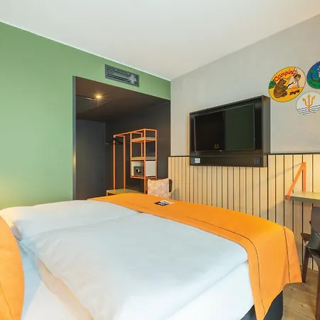- The Niu, Amity By Ihg מלון